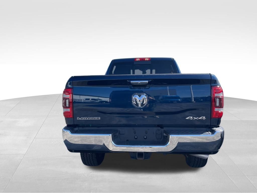Used 2022 Ram 3500 - photo 6