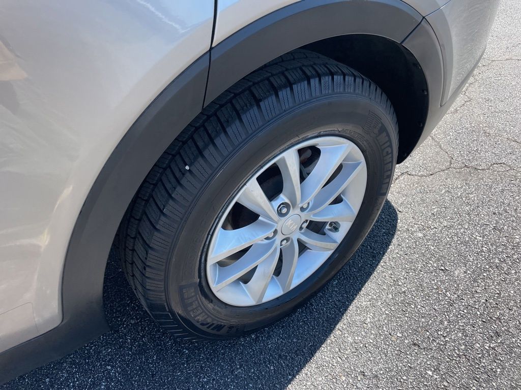 Used 2016 Kia Sorento - photo 15