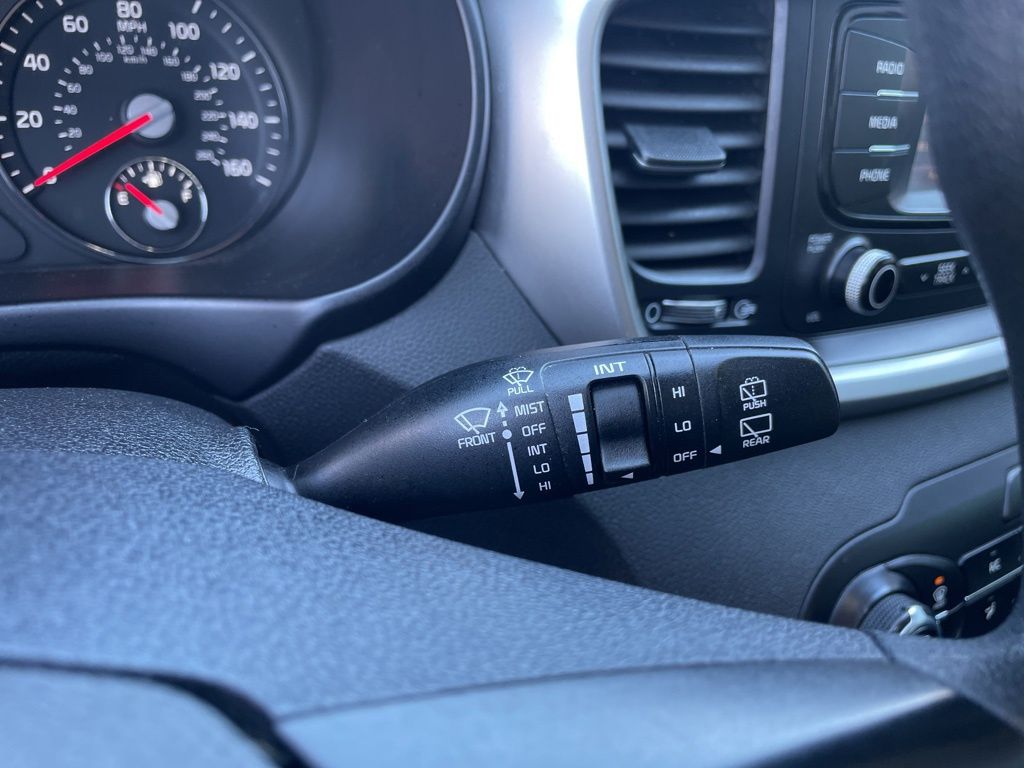 Used 2016 Kia Sorento - photo 25