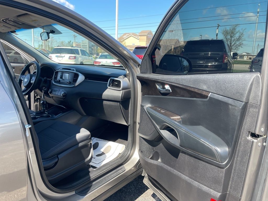 Used 2016 Kia Sorento - photo 37