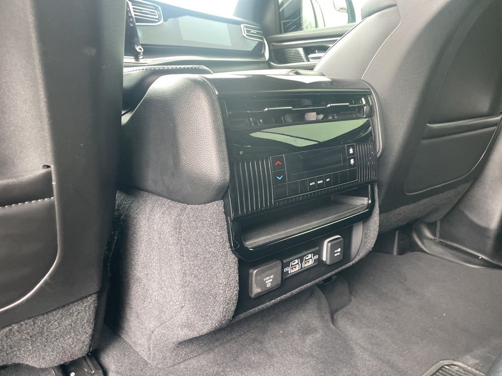 Used 2022 Jeep Wagoneer - photo 33