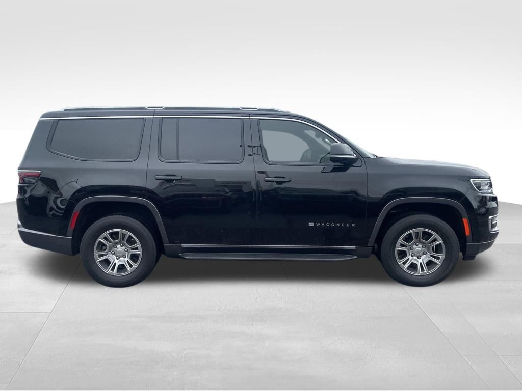 Used 2022 Jeep Wagoneer - photo 8