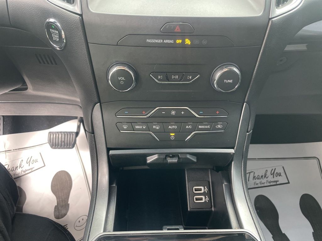 Used 2020 Ford Edge - photo 29