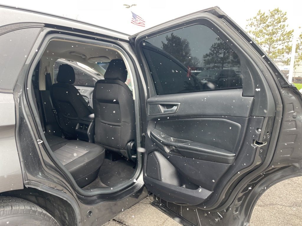 Used 2020 Ford Edge - photo 35