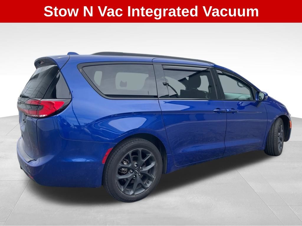 Used 2021 Chrysler Pacifica - photo 10