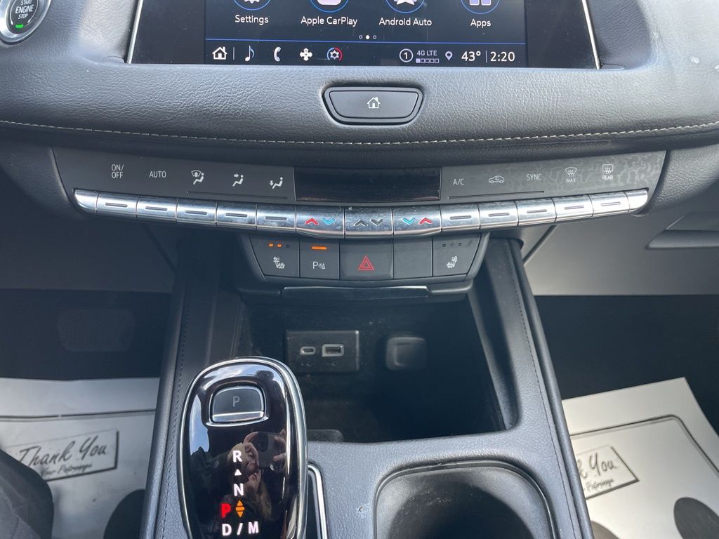 Used 2023 Cadillac XT4 - photo 29