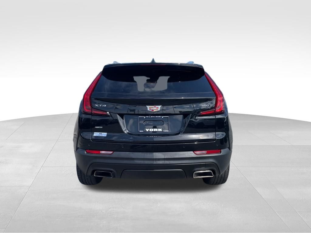Used 2023 Cadillac XT4 - photo 6