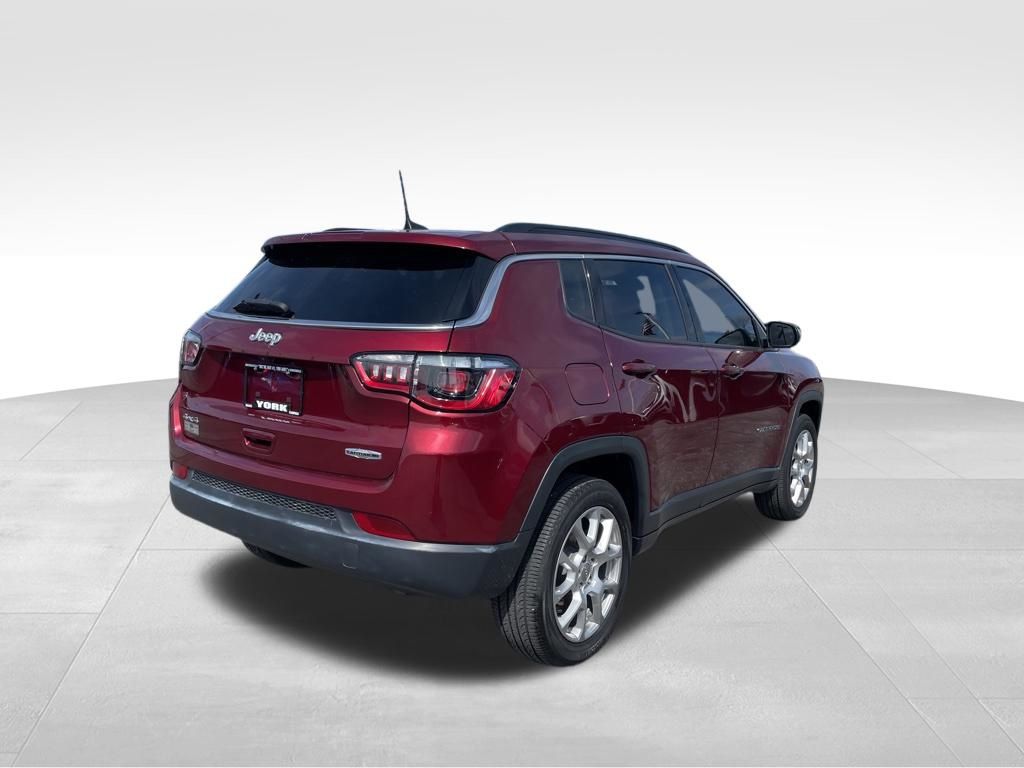 Used 2022 Jeep Compass - photo 7