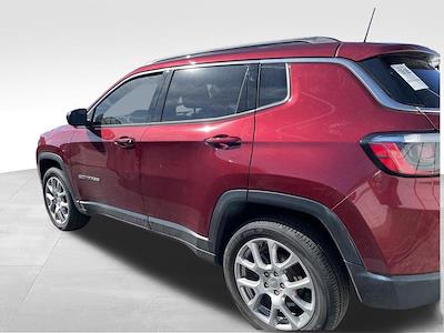 Used 2022 Jeep Compass - photo 1