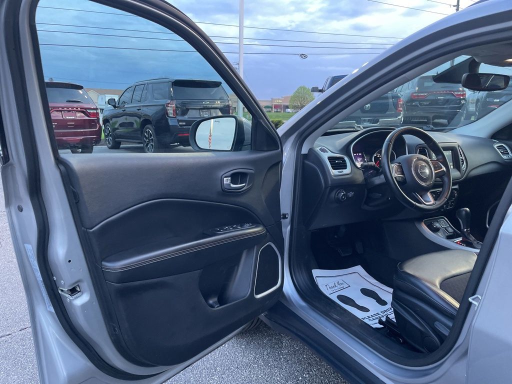 Used 2019 Jeep Compass - photo 18