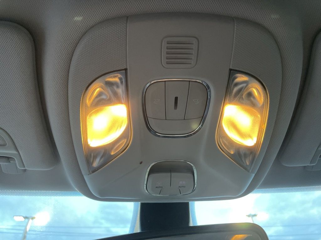 Used 2019 Jeep Compass - photo 27