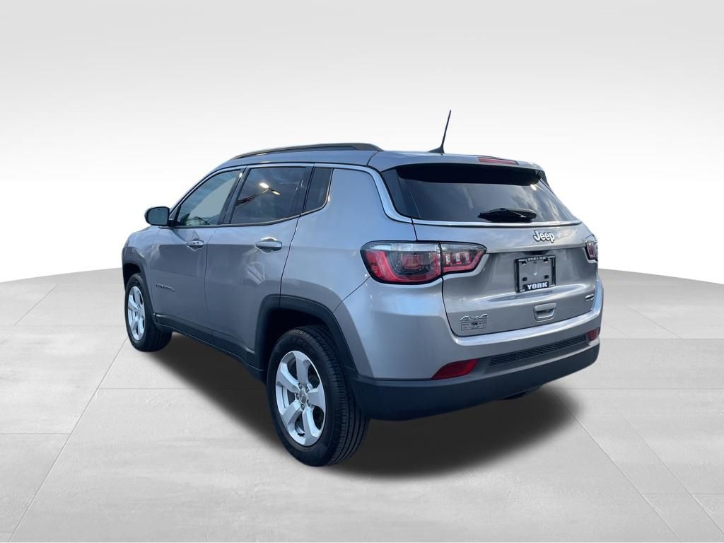 Used 2019 Jeep Compass - photo 5