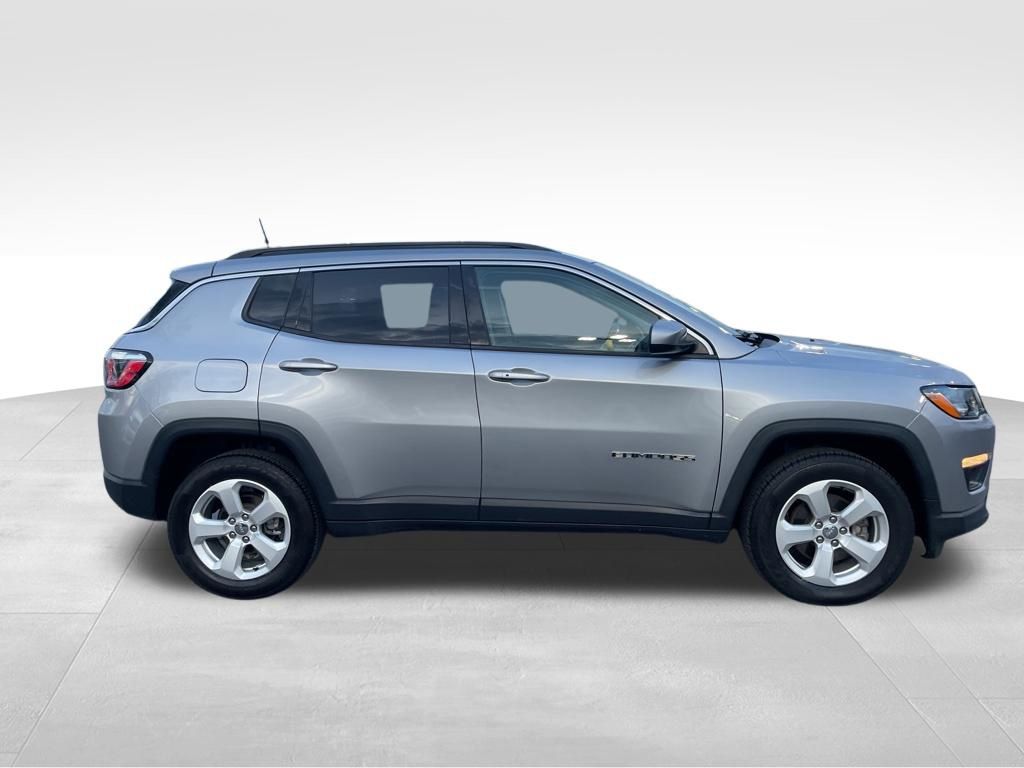 Used 2019 Jeep Compass - photo 8