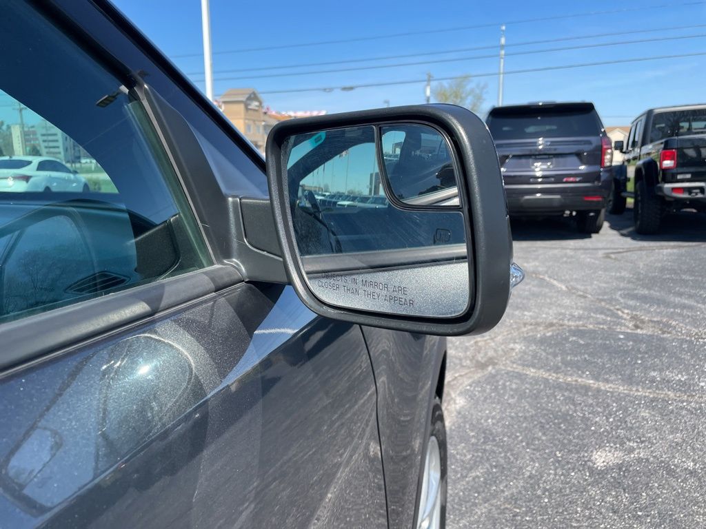 Used 2017 Ford Explorer - photo 16