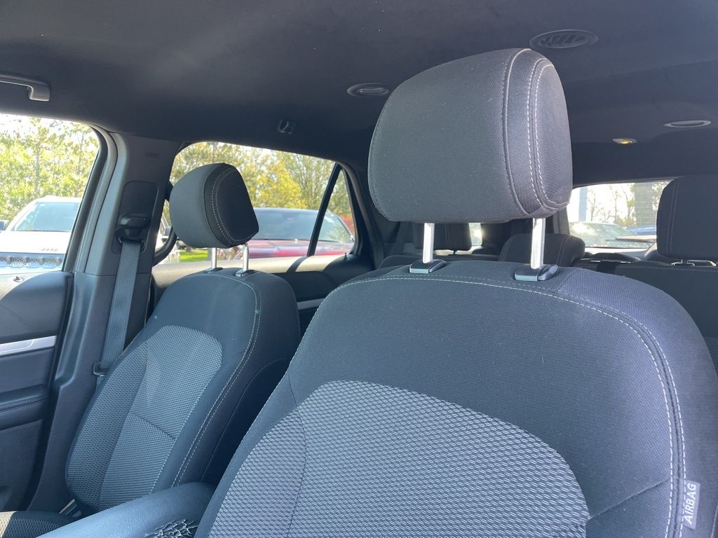 Used 2017 Ford Explorer - photo 19