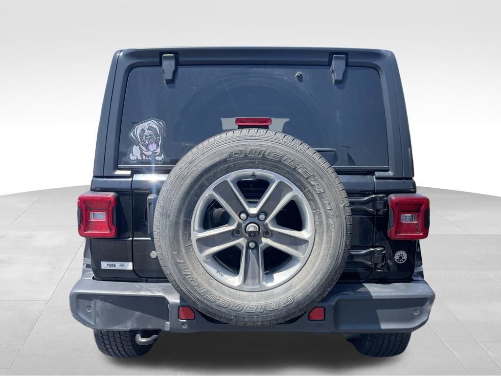 Used 2019 Jeep Wrangler - photo 9