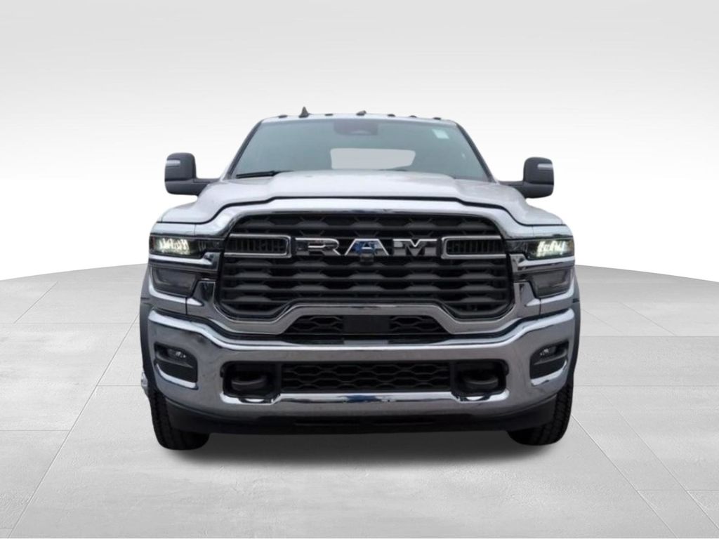 New 2025 Ram 5500 - photo 17