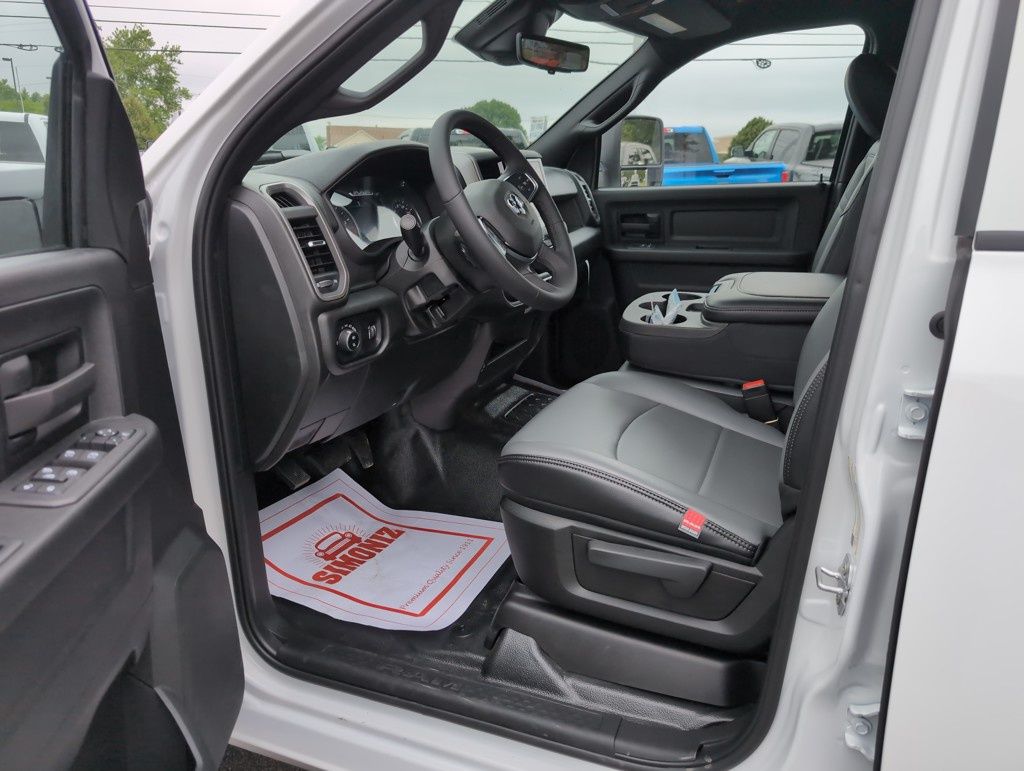 New 2025 Ram 5500 - photo 19