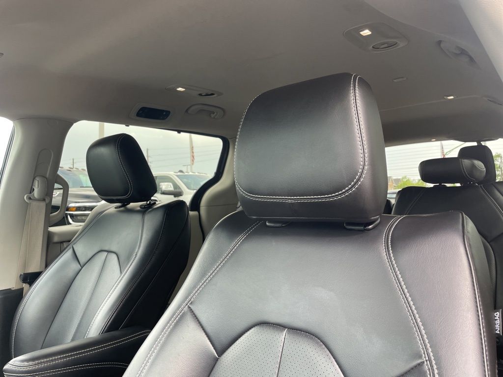 Used 2023 Chrysler Pacifica - photo 19