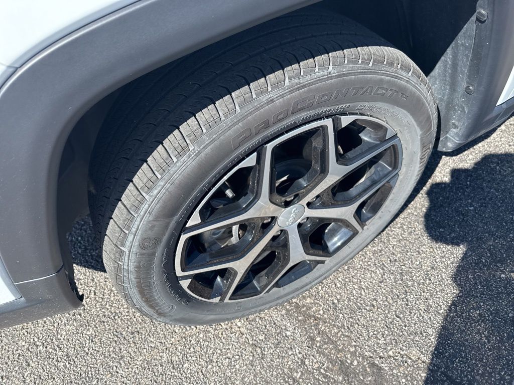 Used 2024 Jeep Compass - photo 12