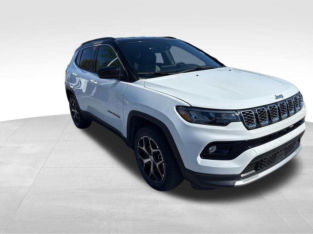 Used 2024 Jeep Compass - photo 9