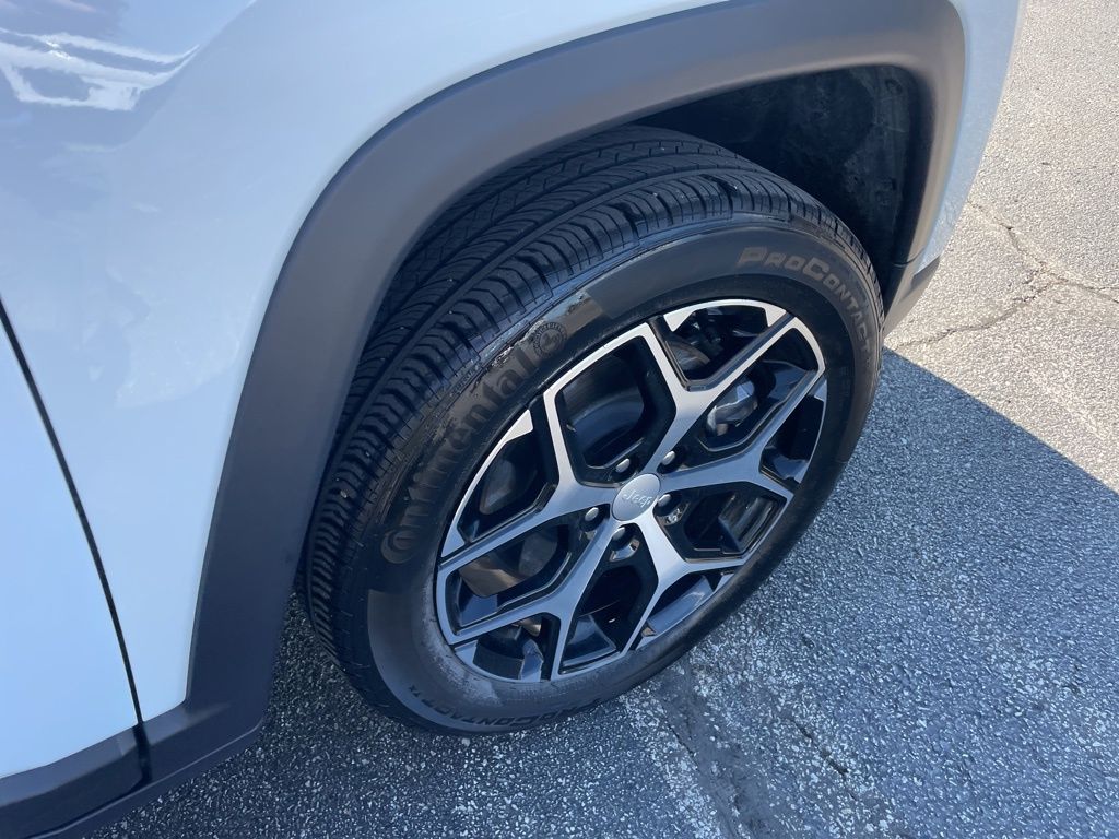 Used 2024 Jeep Compass - photo 14