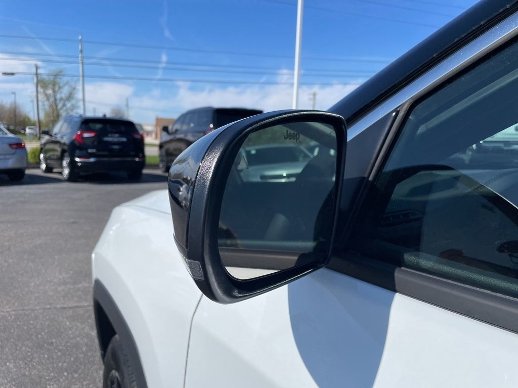 Used 2024 Jeep Compass - photo 15