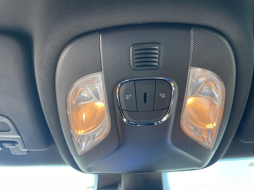 Used 2024 Jeep Compass - photo 27
