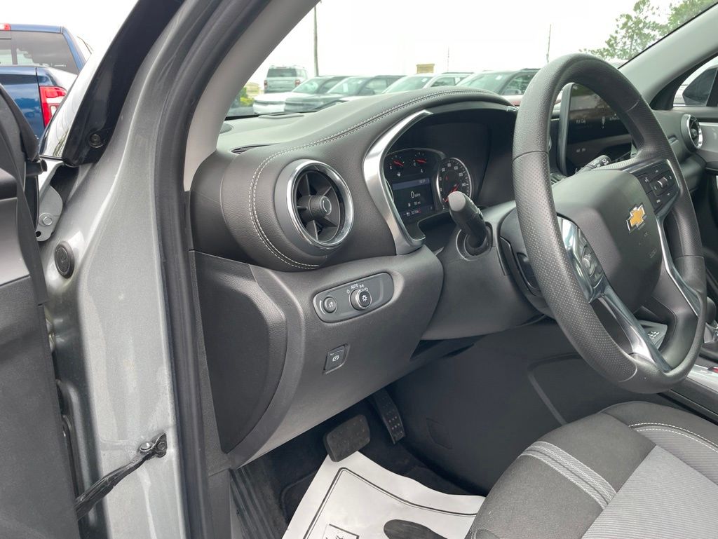 Used 2023 Chevrolet Blazer - photo 21
