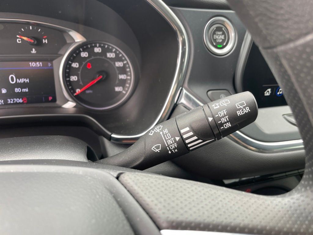 Used 2023 Chevrolet Blazer - photo 25