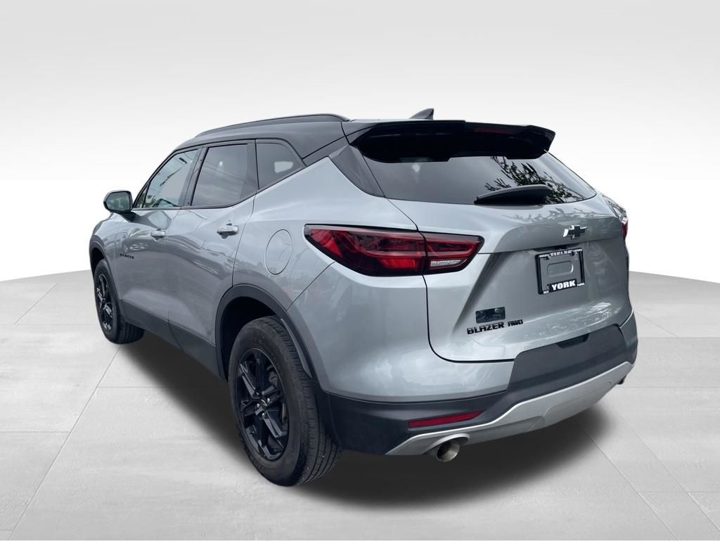 Used 2023 Chevrolet Blazer - photo 5