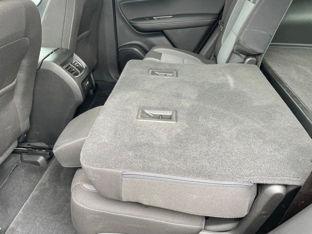 Used 2023 Chevrolet Blazer - photo 34