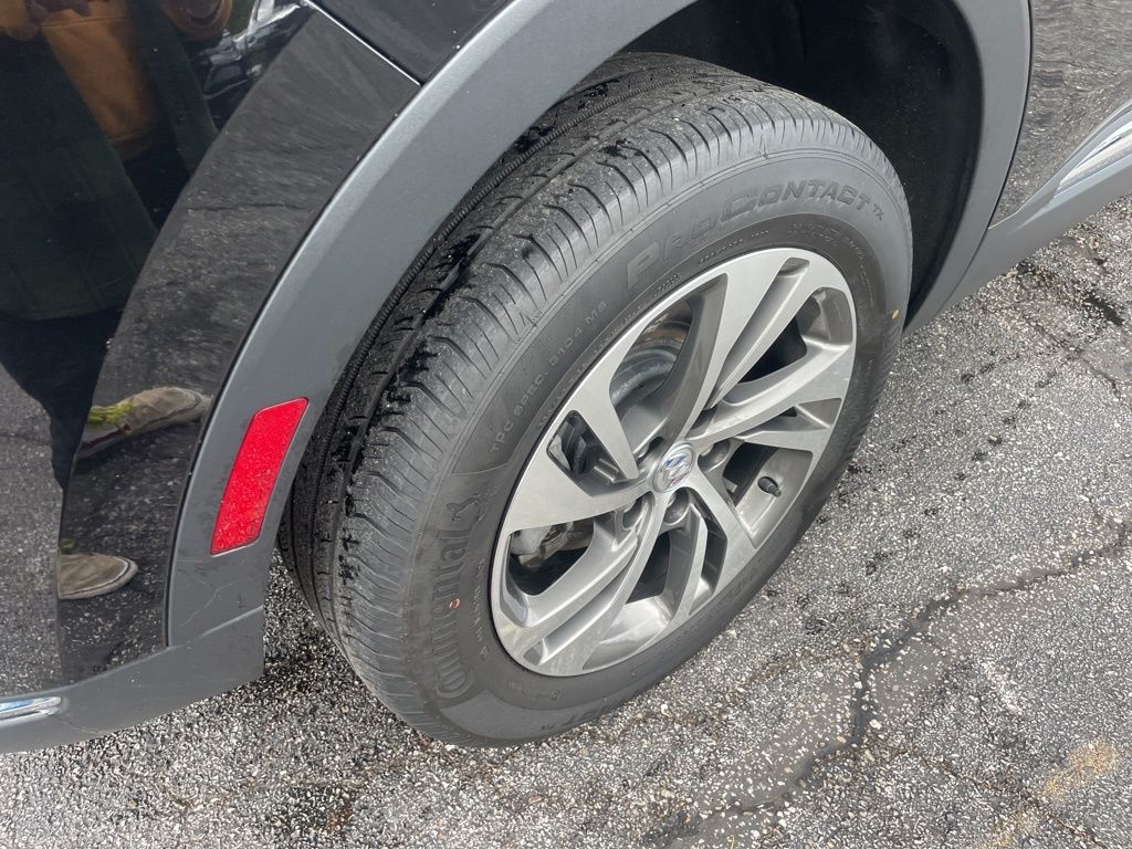Used 2022 Buick Envision - photo 13