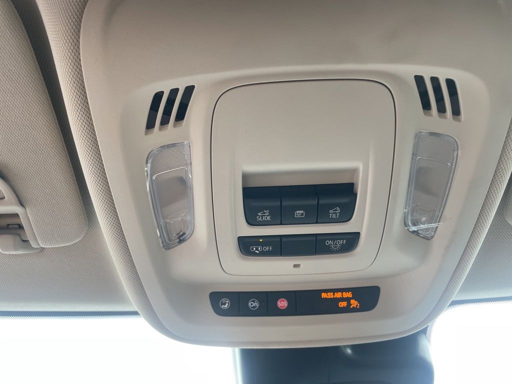 Used 2022 Buick Envision - photo 26