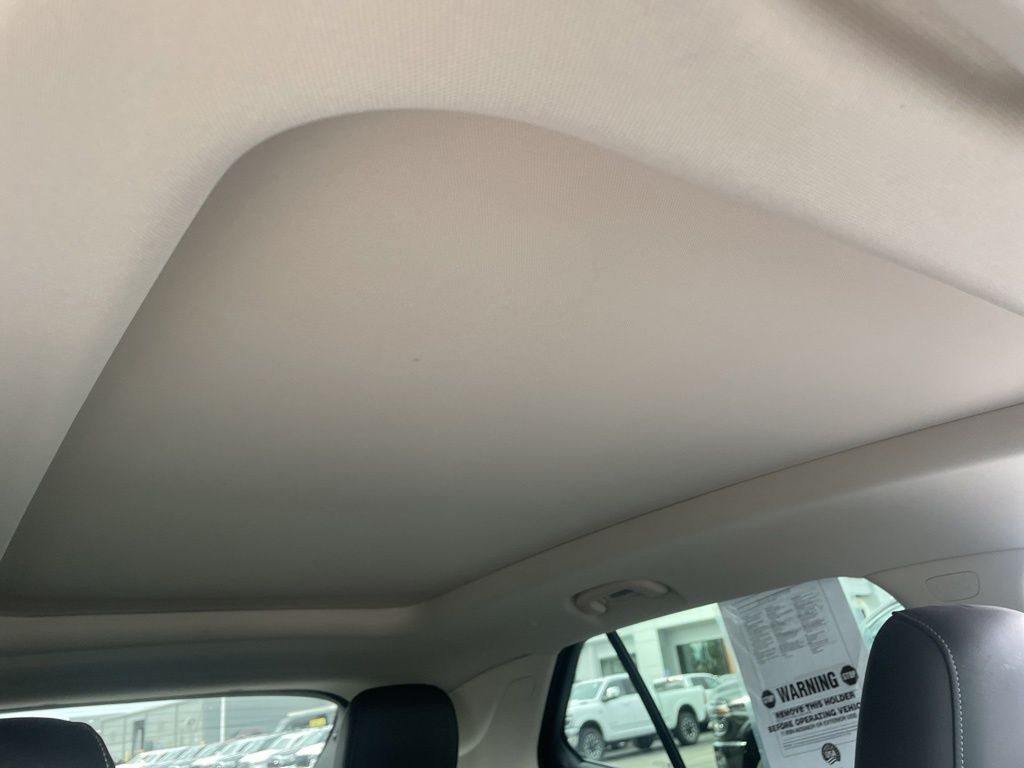 Used 2022 Buick Envision - photo 43