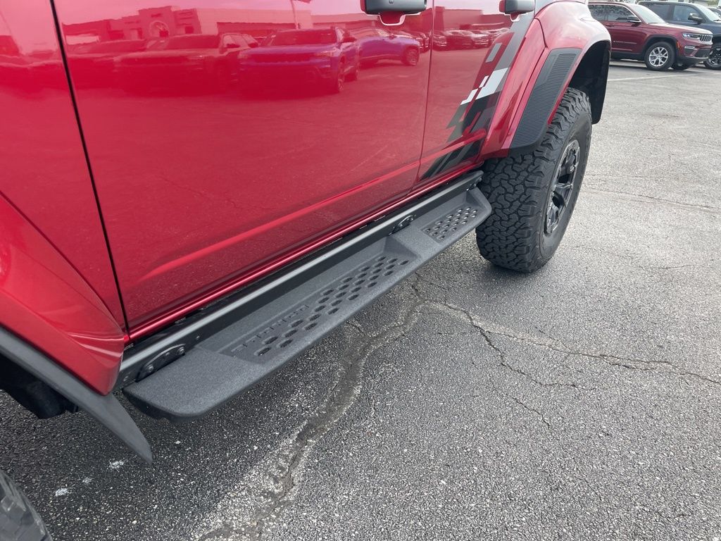 Used 2025 Ford Bronco - photo 16