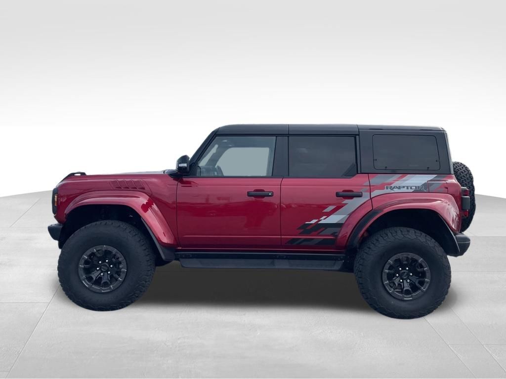 Used 2025 Ford Bronco - photo 2