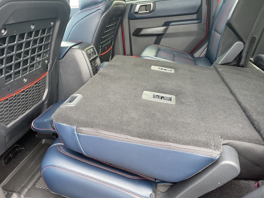 Used 2025 Ford Bronco - photo 37