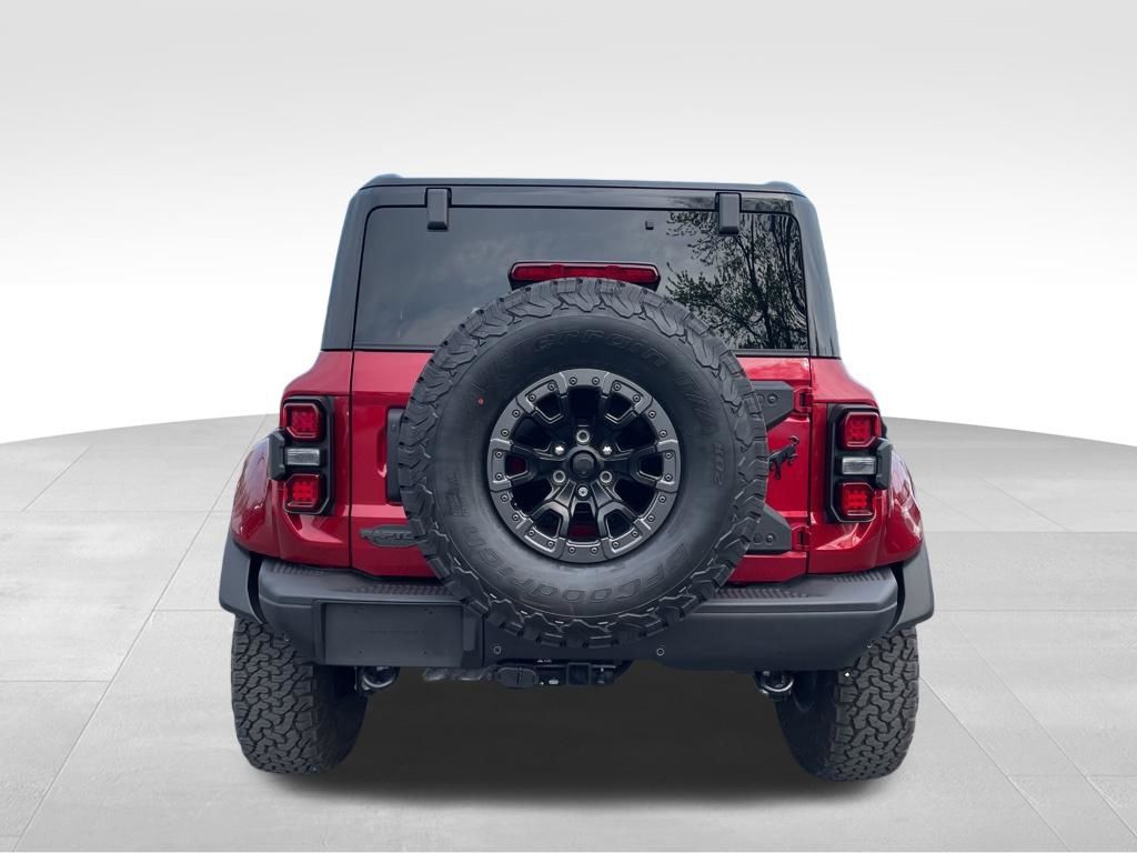 Used 2025 Ford Bronco - photo 6