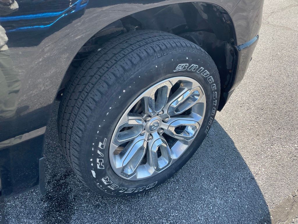 Used 2023 Ram 1500 - photo 2