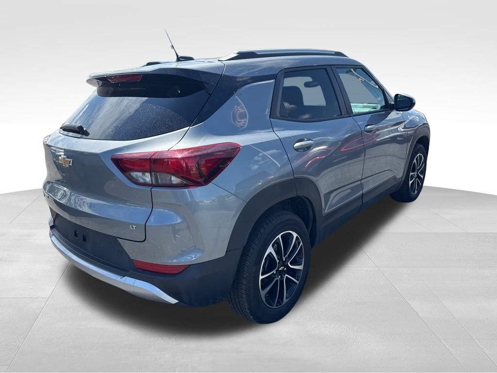 Used 2025 Chevrolet Trailblazer - photo 7