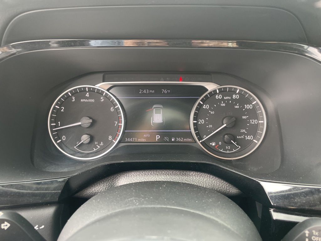 Used 2025 Nissan Pathfinder - photo 24