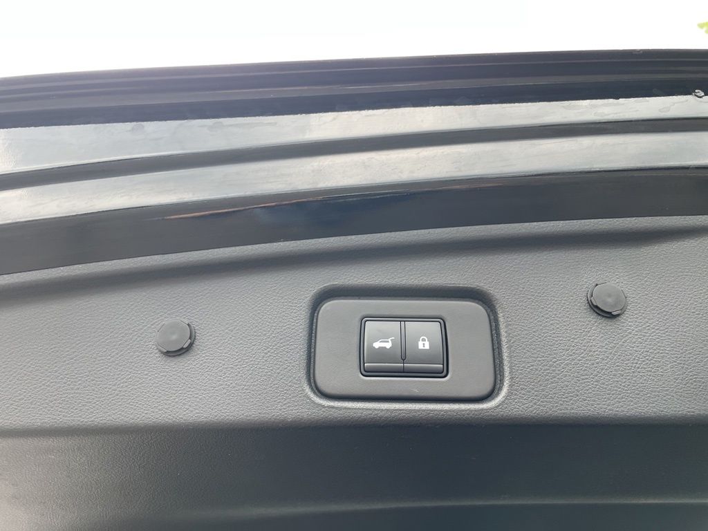 Used 2025 Nissan Pathfinder - photo 37