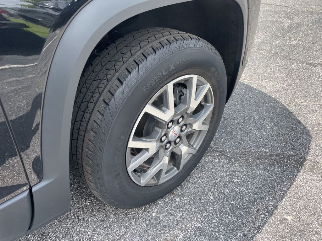 Used 2023 GMC Acadia - photo 14