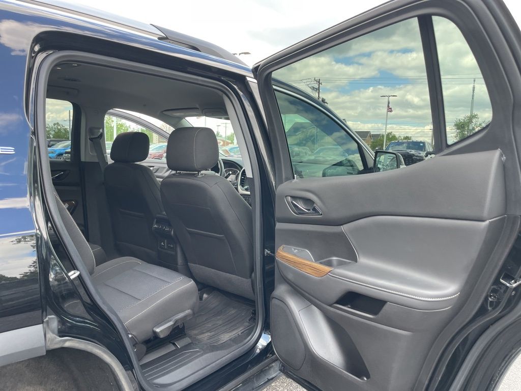 Used 2023 GMC Acadia - photo 39