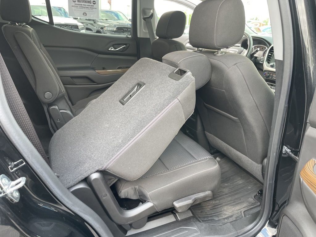 Used 2023 GMC Acadia - photo 40