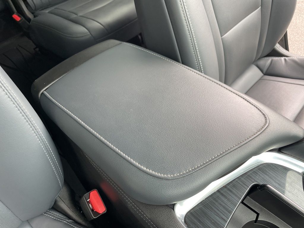 Used 2023 Buick Enclave - photo 45
