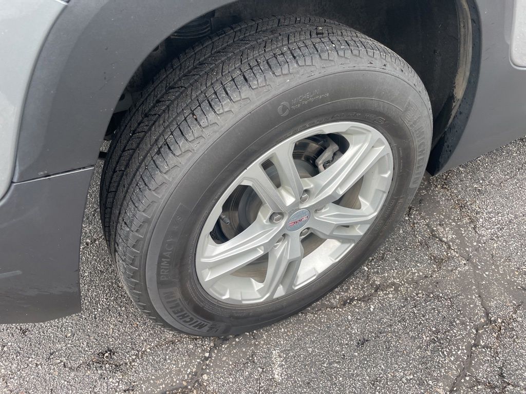 Used 2023 GMC Terrain - photo 13