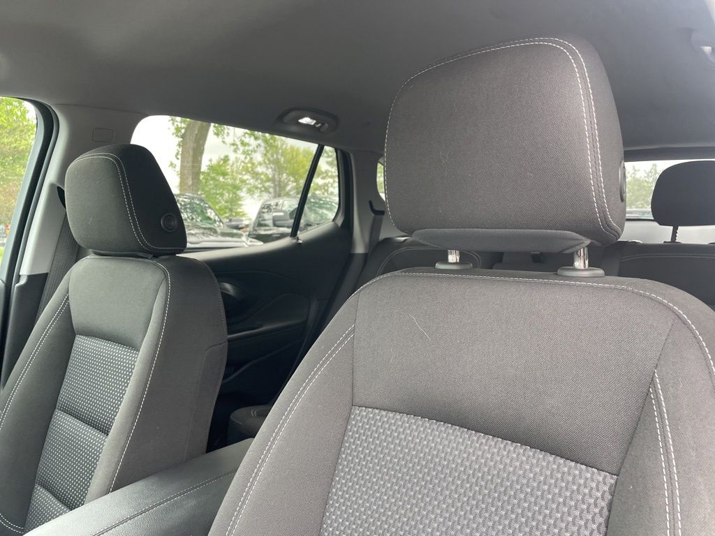 Used 2023 GMC Terrain - photo 19