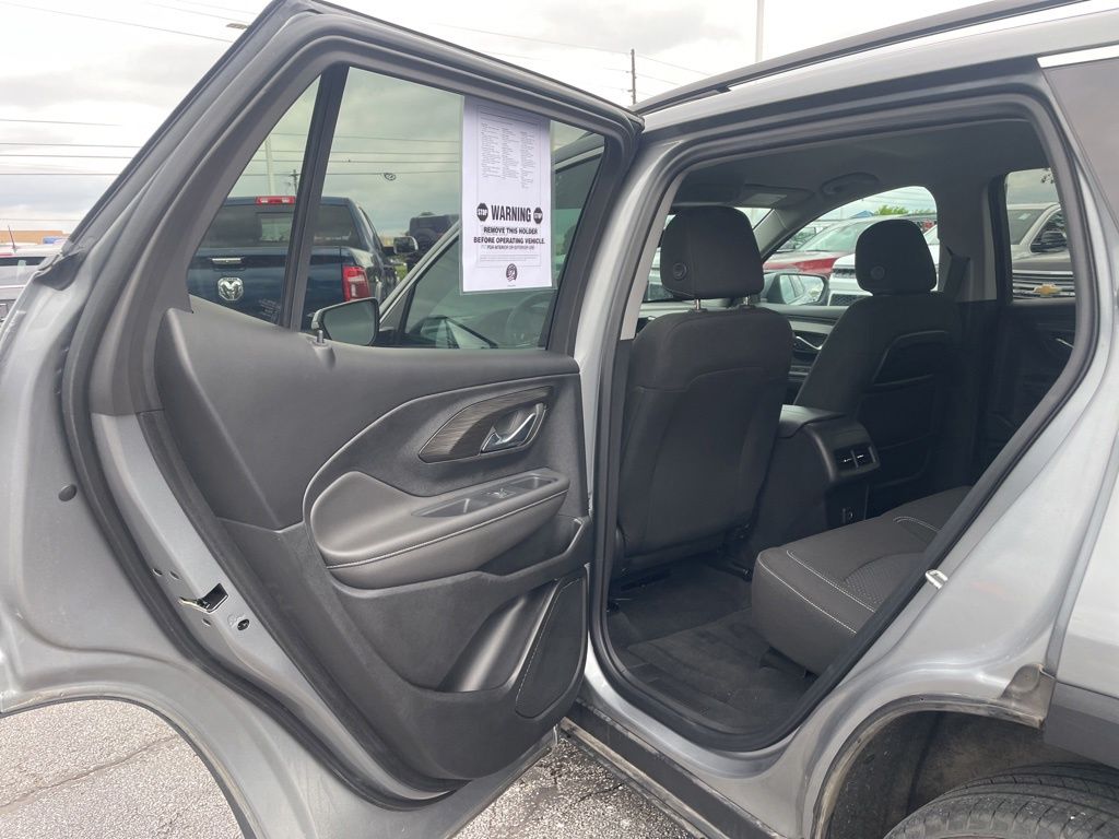 Used 2023 GMC Terrain - photo 31
